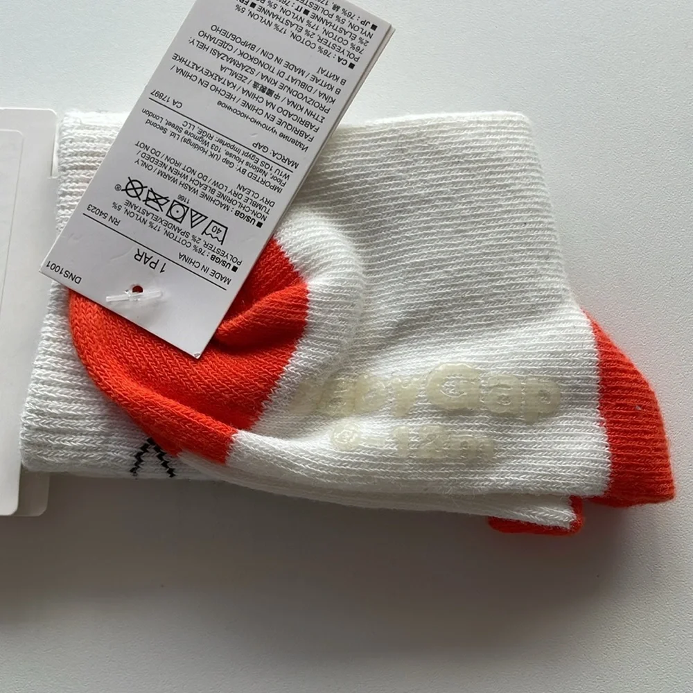 Baby Gap Mummy Socks 6-12 Months